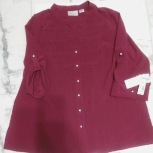 NWT deep pink blouse with silver buttons.
